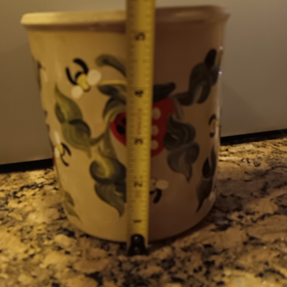 VINTAGE ROSEVILLE VASE - Picture 4 of 5